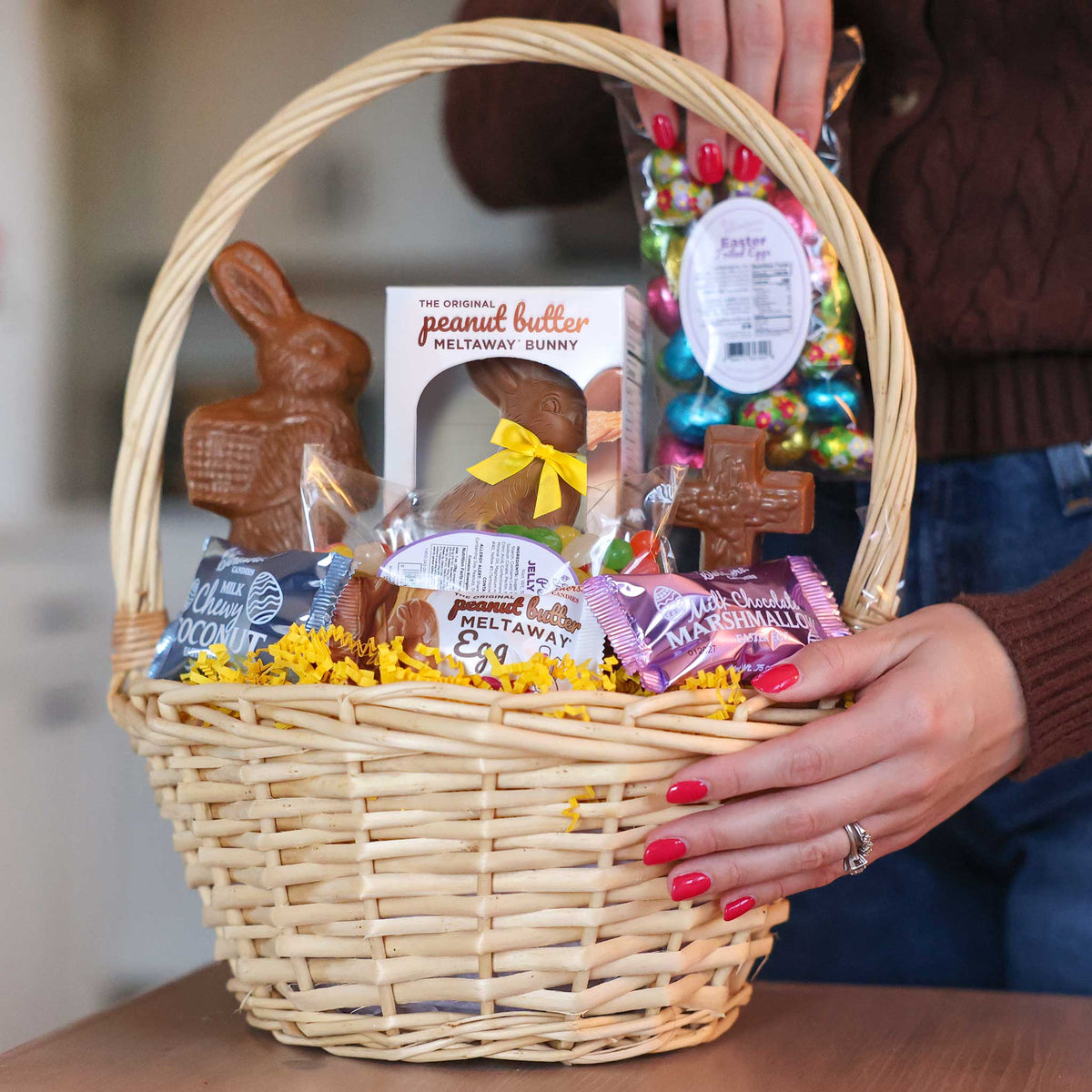 Easter Basket Small 35.25 oz.